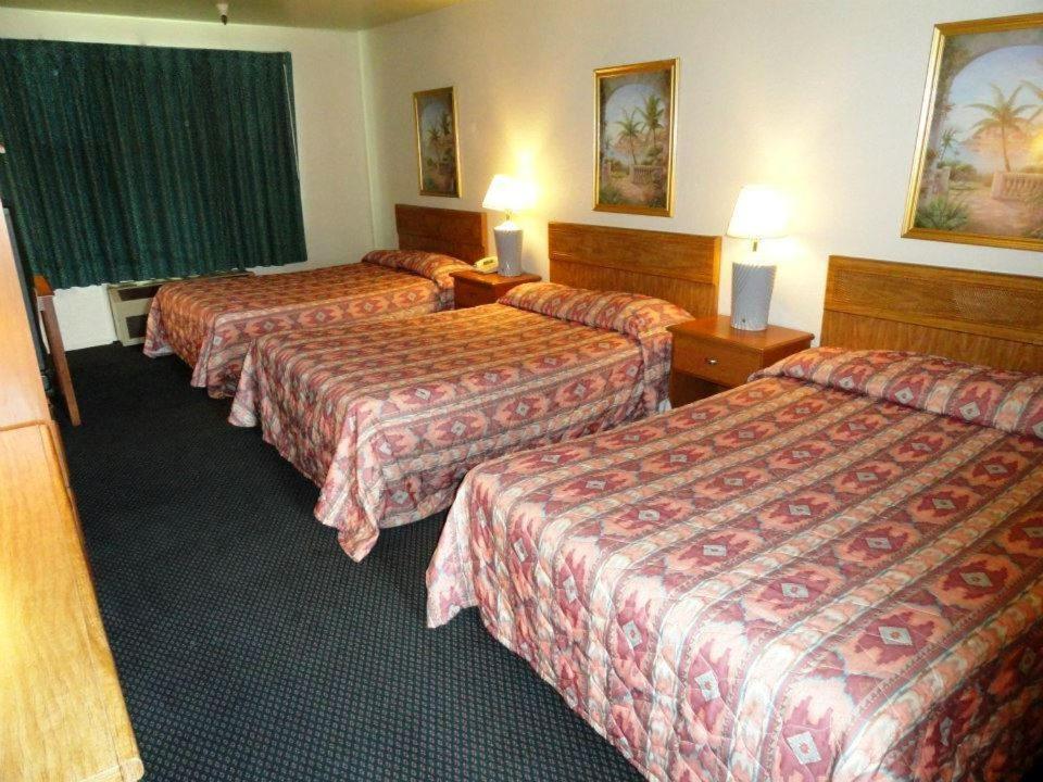 Atwater Applegate Inn מראה חיצוני תמונה