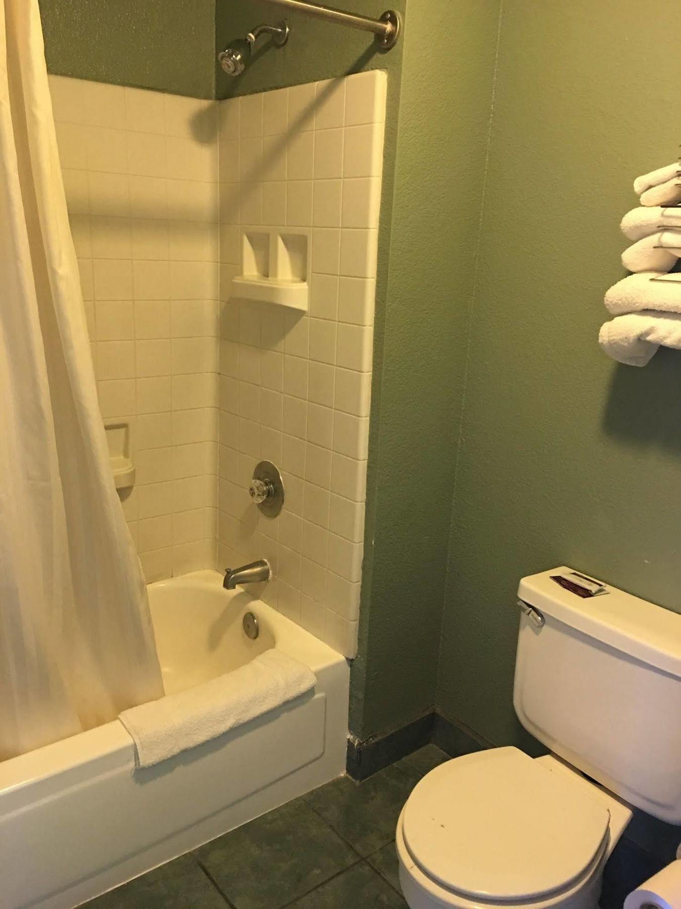 Atwater Applegate Inn מראה חיצוני תמונה