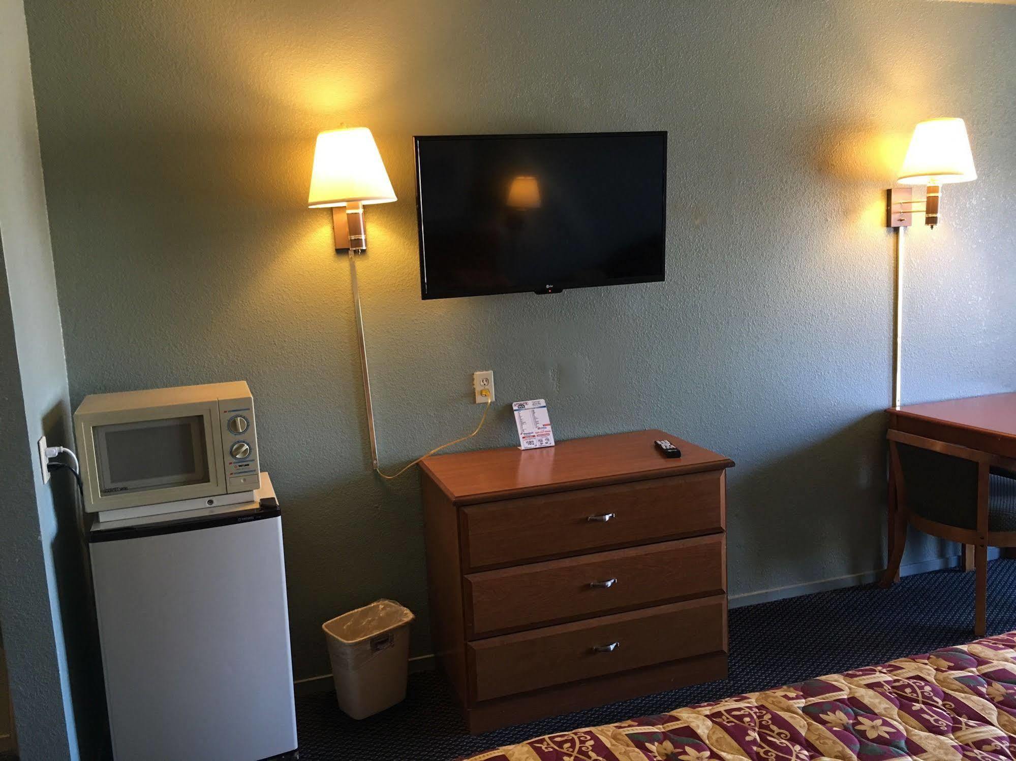Atwater Applegate Inn מראה חיצוני תמונה